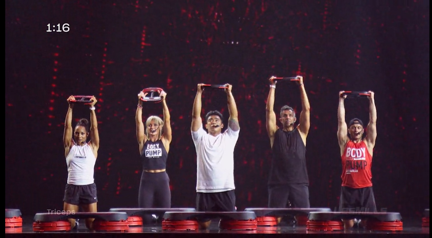 ボディパンプ,トライセプス,ニーリング・オーバヘッドエクステンション